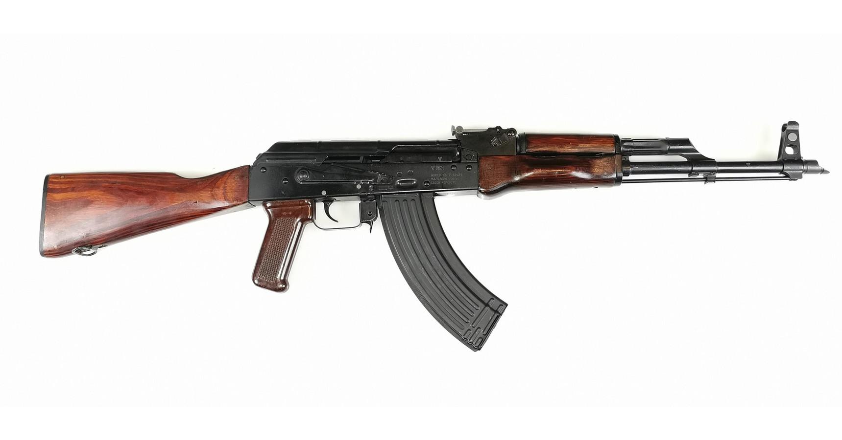 AKM 7,62x39 félautomata