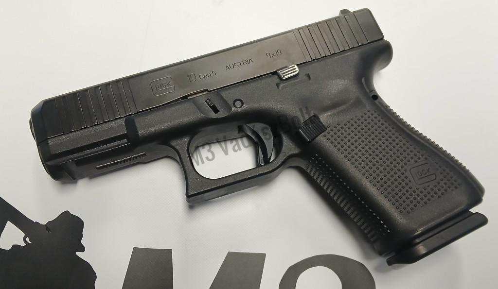 Glock 19,9mm GEN V. Luger, 9x19, maroklőfegyver, Használt IMP.   *BZZE442